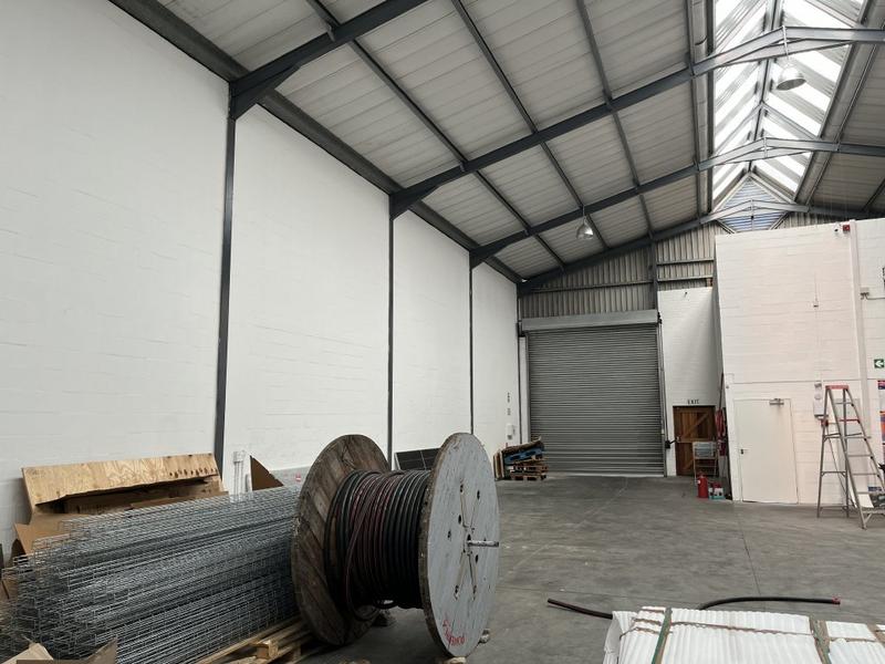 To Let commercial Property for Rent in Montague Gardens Western Cape